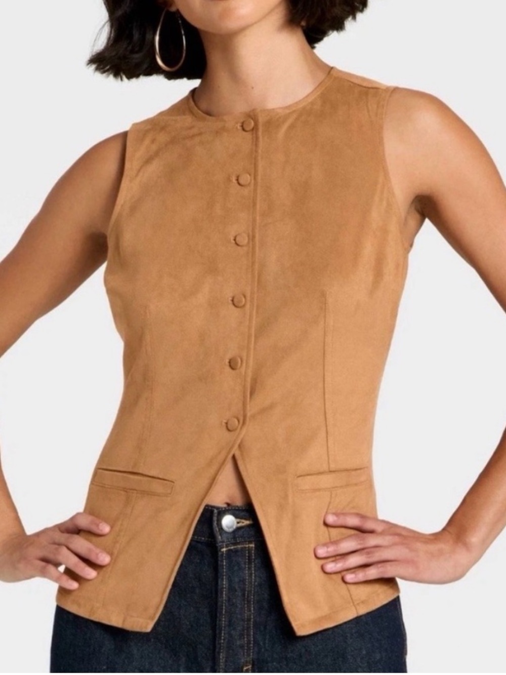 Universal Thread Sleeveless Faux Suede Button-Front Vest in Camel